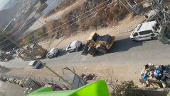 هدم بيت لعائلة أبو كشك في مدينة اللد 